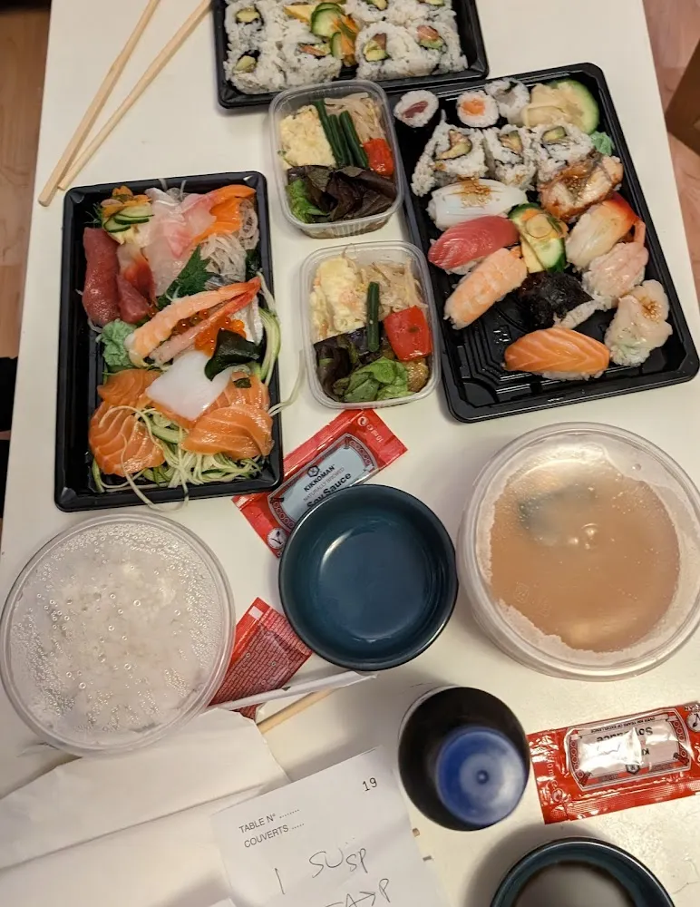 Sushi Spécial & Sashimi Spécial